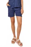 Pistache Linen Shorts In Dark Denim In Blue