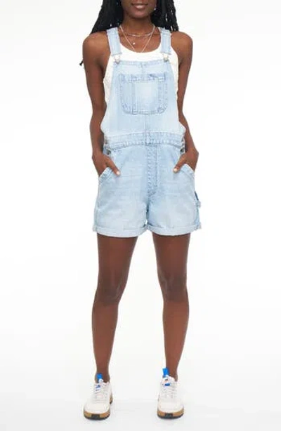 Pistola Beatrix Shortall In Surfrider