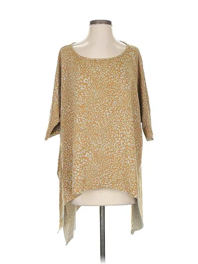 Pre-owned Pixi + Ivy 3/4 Sleeve T-shirt In Gold