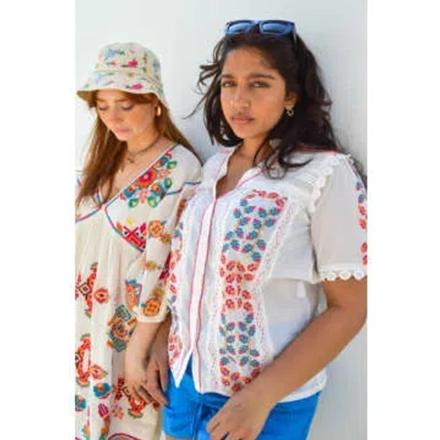 Place Du Soleil White Embroidered Short Sleeve Blouse