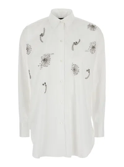 PLAIN WHITE SHIRT WITH CLASSIC COLLAR AND RHINESTONE EMBELLISHMENTS ON THE FRONT