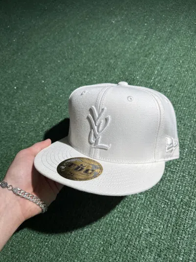 Pre-owned Playboi Carti Ken Carson Opium White Yvl Fitted Cap 7 5/8