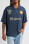 PLEASURES PLEASURES WYATT LOGO BOXY PIQUÉ POLO