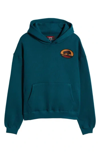 Pleasures X Iuter Vincenzo Hoodie In Green
