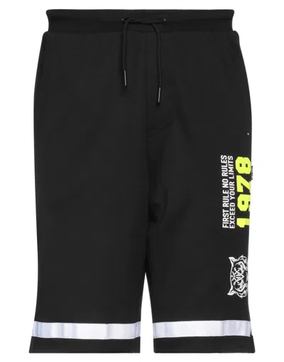 Plein Sport Man Shorts & Bermuda Shorts Black Size L Cotton, Polyester