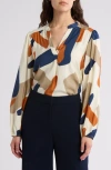 Pleione Textured Long Sleeve Top In Ecru/navy/caramel Abs Geo