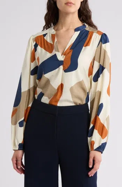 Pleione Textured Long Sleeve Top In Ecru/navy/caramel Abs Geo