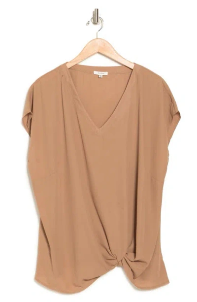 Pleione Twisted Hem Hi-low Top In Camel