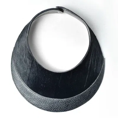 Plik X Haya Women's Black Bib Collar Leather Necklace - Nefertiti Pony