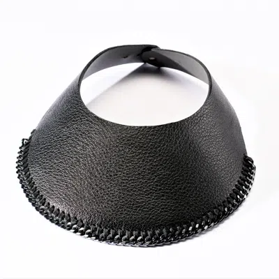 Plik X Haya Women's Leather Necklace Nefertiti In Black