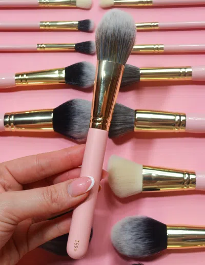 P.louise P. Louise #681 Large Multi-use Face Brush