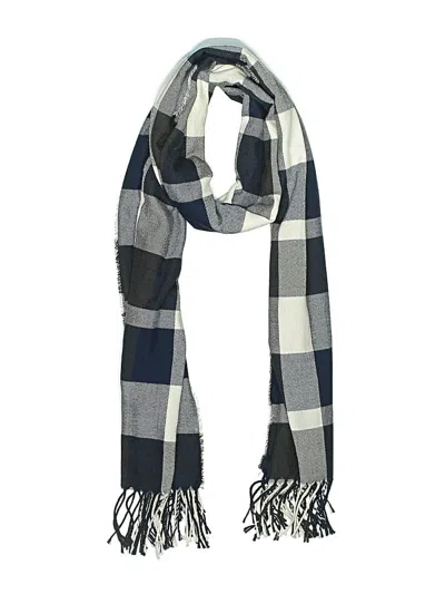 Pre-owned Plush Scarf In Ivory
