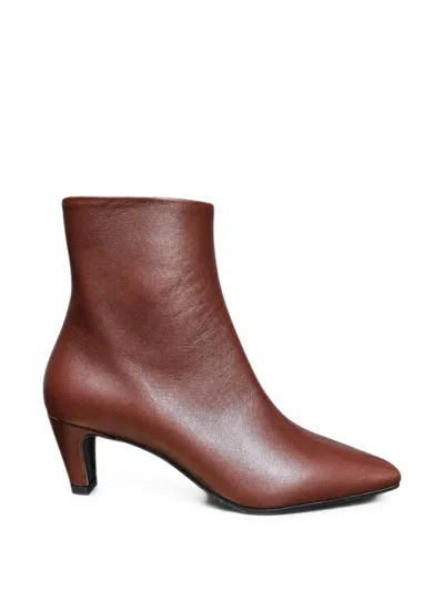 Poche Paris Cipele Square-toe Ankle Boots In Brown