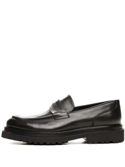 Poche Paris Leather Loafers