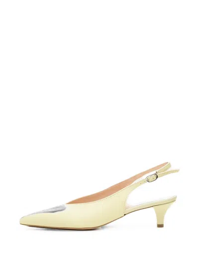 Poche Paris Pointed-toe Buckle-fastening Sandals In White