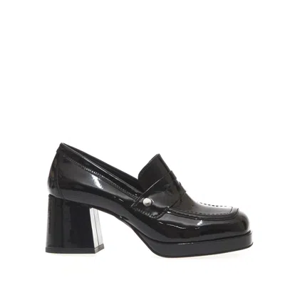Poesie Veneziane Patent Moccasin Heel In Black