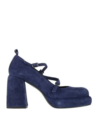 Poesie Veneziane Woman Pumps Midnight Blue Size 10 Leather