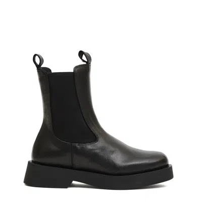 POEVE BLACK ASIAGO CHELSEA BOOT