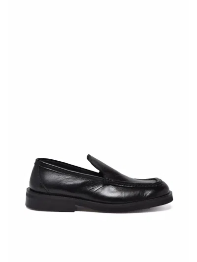Poeve Black Leather Rounded Loafers