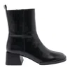 Poeve Boots In Black