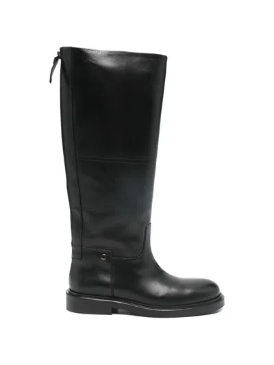 Poeve Eve Zip Boots In Black