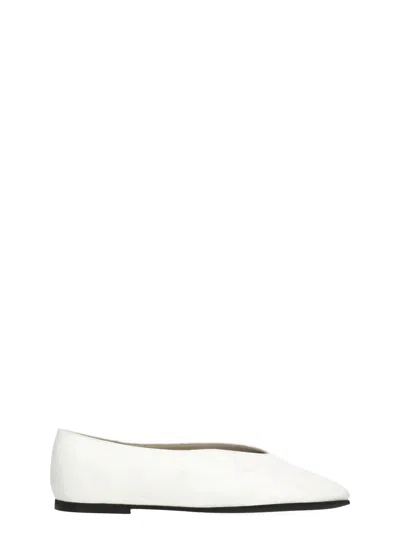 Poeve Ivory Porto Leather Flats In White