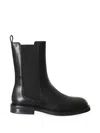 Poeve Elasticated-side Ankle Boots In Black