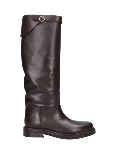 Poeve Leather Boots In Brown