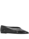 Poeve Reese Round-toe Leather Ballet Flats In Black