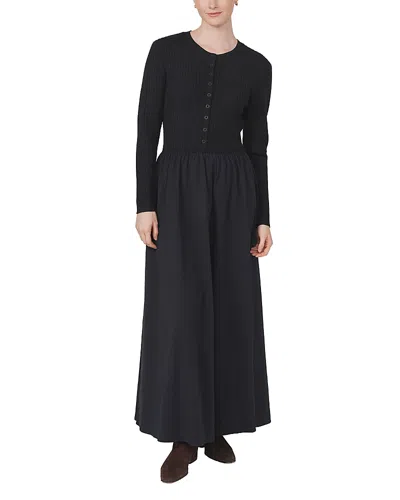 Point Mixed Media Maxi Dress In Black