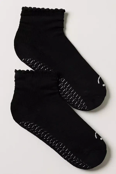 Pointe Studio Happy Grip Ankle Socks In Black