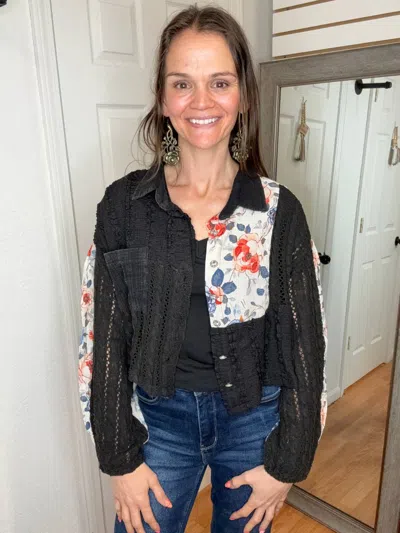 Pol Ava Button Down Cropped Layering Top In Black In Multi