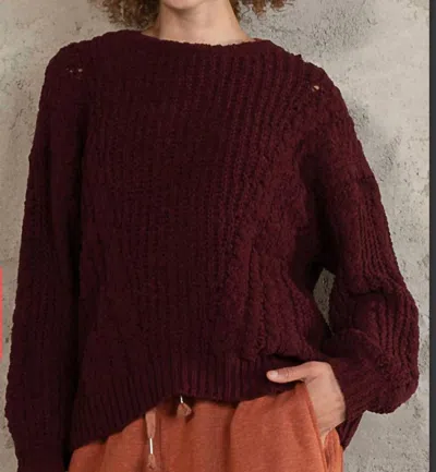 Pol Cable Knit Round Neck Chenille Pullover Top In Oxblood In Burgundy