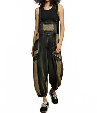 Pol French Terry Loose Fit Knit Overalls With Contrast Panels In Green
