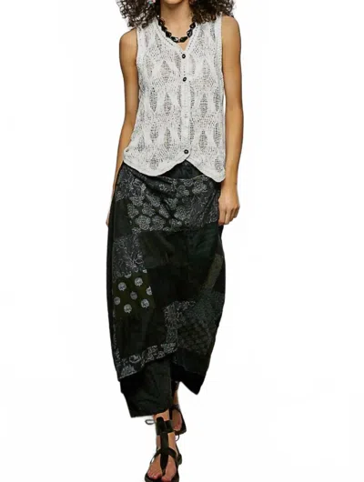 Pol Overlap Wrap Three Quarter Pants In Gray In Black