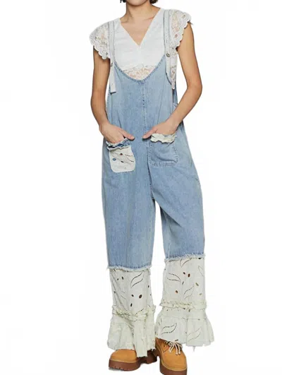 Pol Robin Ruffle Overalls In Denim In Multi