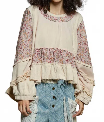 Pol Ruffle Hem Floral Top In Cream In Multi