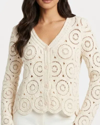 Pol Soft Scallop Knitted V-neck Cardigan In Cream In Neutral
