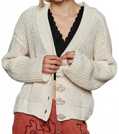 Pol V-neck Long Sleeve Regular Fit Cardigan In Cream In White