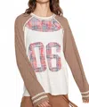 Pol Varsity Waffle Knit Top In Chocolate In White