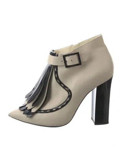 Pre-owned Pollini Leather Pumps In Neutrals
