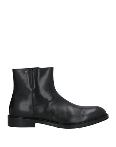 Pollini Man Ankle Boots Black Size 8 Leather