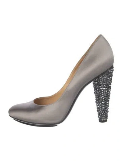 Pre-owned Pollini Satin Pumps In Gray