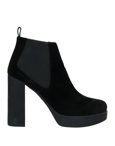 Pollini Ankle Boots In Black