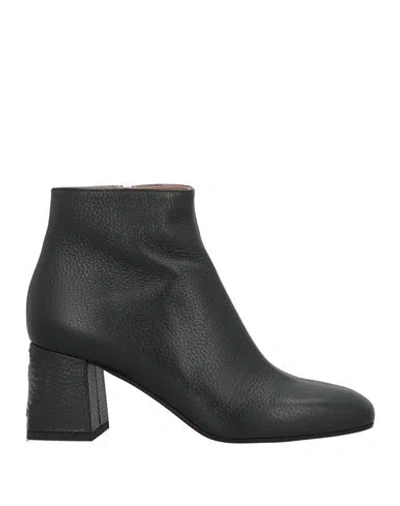 Pollini Woman Ankle Boots Black Size 6.5 Leather