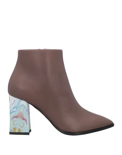 Pollini Ankle Boots In Brown