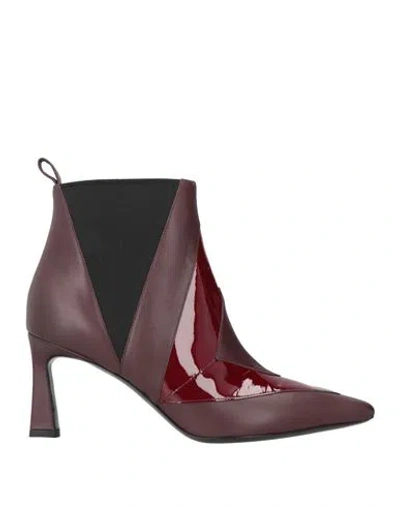 Pollini Woman Ankle Boots Burgundy Size 8 Leather In Red