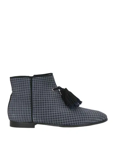 Pollini Woman Ankle Boots Grey Size 8 Leather