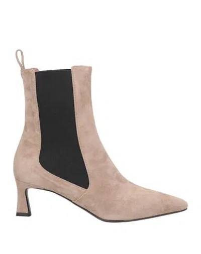 Pollini Woman Ankle Boots Sand Size 11 Leather, Synthetisches Material In Multi