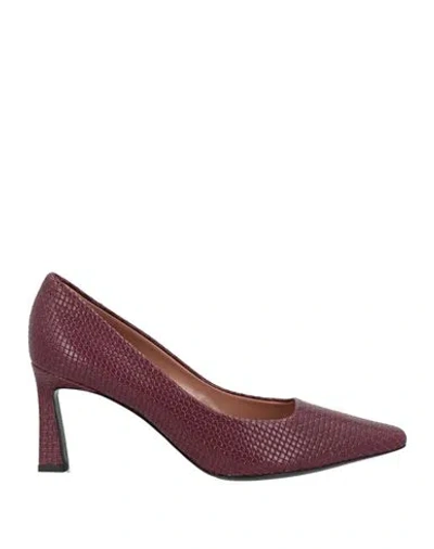Pollini Woman Pumps Burgundy Size 5 Leather In Red